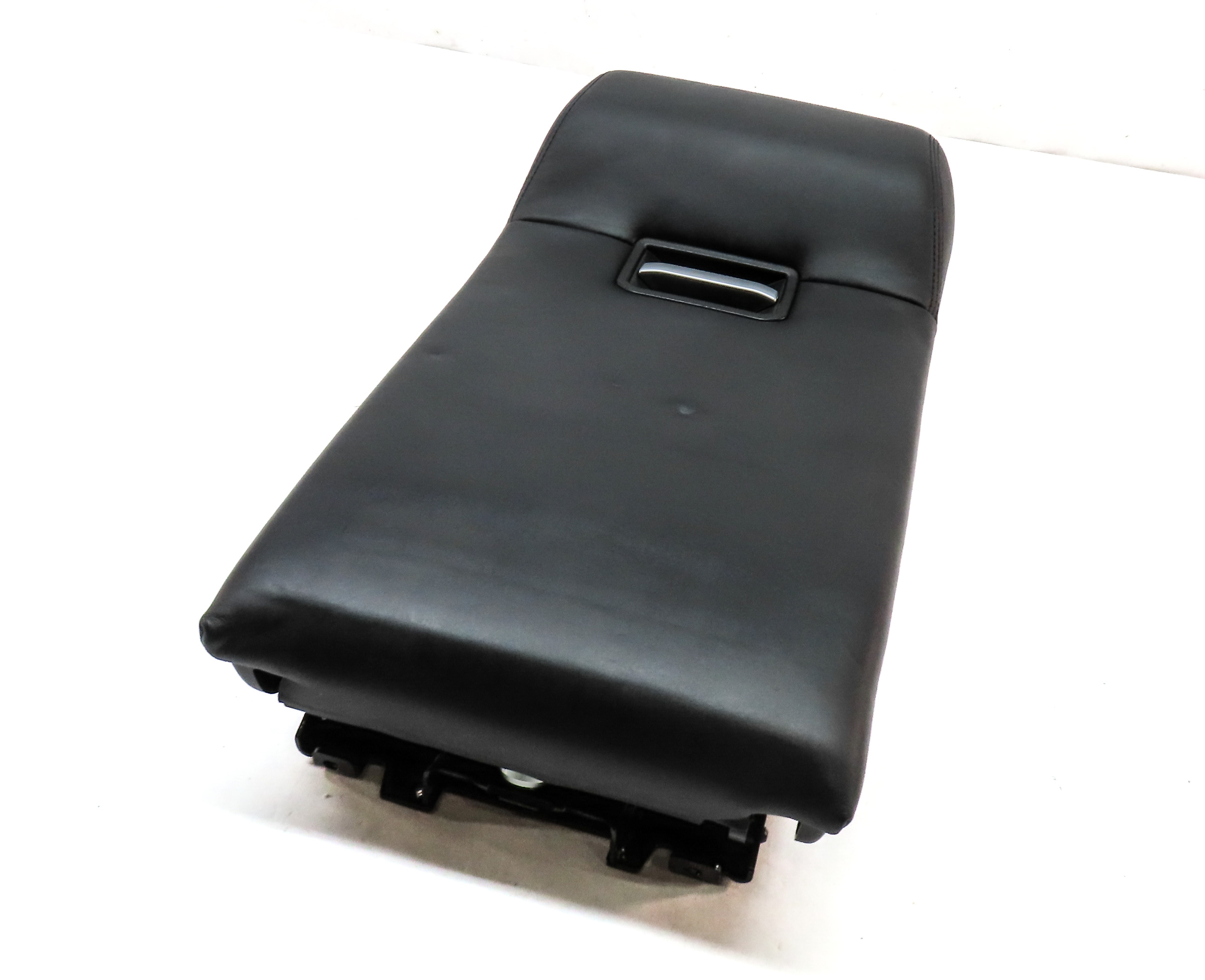 2016 LAND RANGE ROVER (L405) REAR SEAT BACK CENTER ARM REST w/CUPHOLDER (BLACK) — exact item pictured